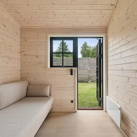 Сasa de vacaciones Elaina - 550m From The Sea By Interhome Hornbæk